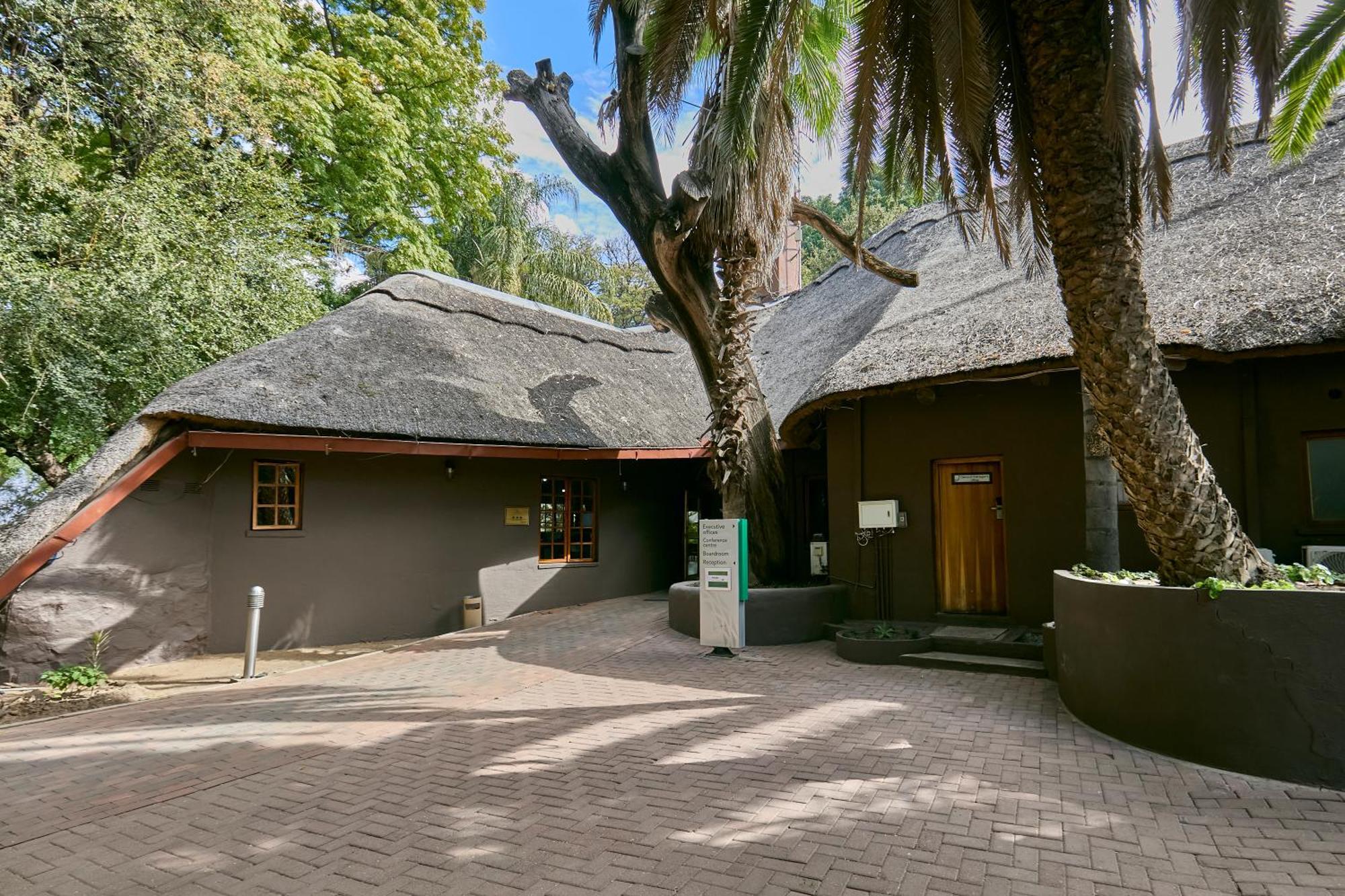 Cresta Marang Gardens Hotel Francistown Ngoại thất bức ảnh